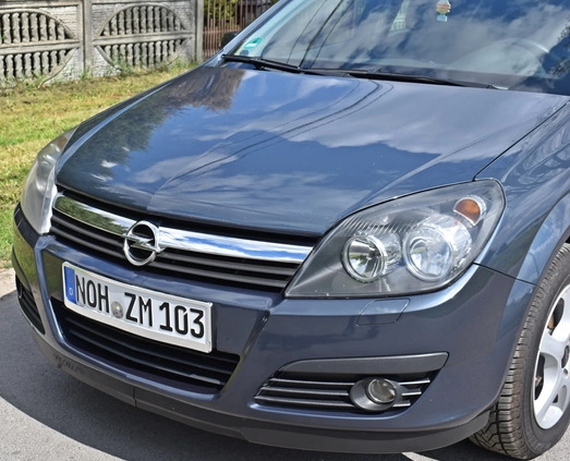 Opel Astra cena 11900 przebieg: 194000, rok produkcji 2006 z Zgierz małe 497